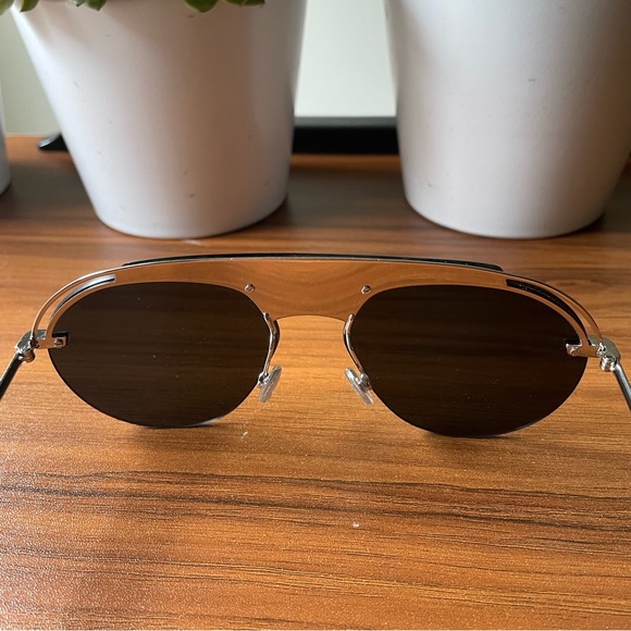 HOST PICK⭐️Authentic DiorEvolution Sunglasses Black and Silver - Picture 6 of 16